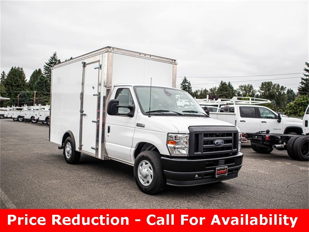 2023 Ford E-350 SD Base Cutaway