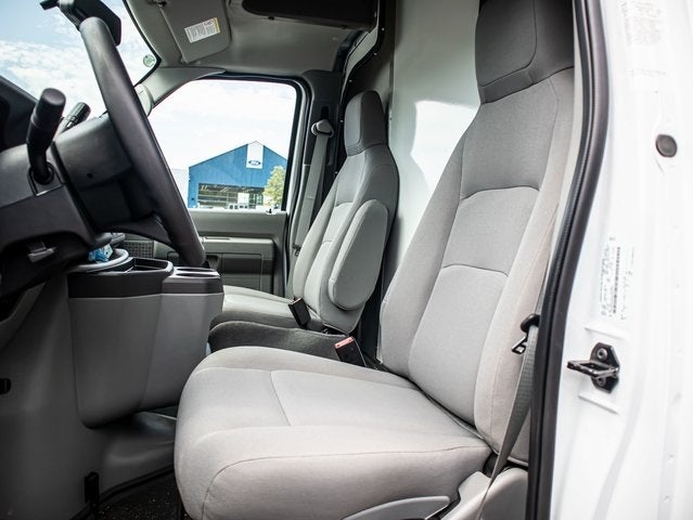 2024 Ford E-450 SD Base