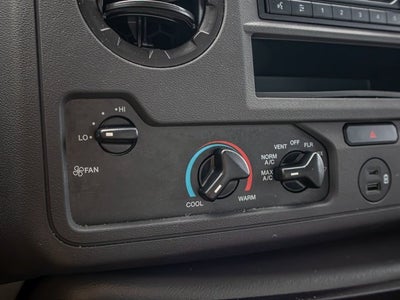 2024 Ford E-450 SD Base