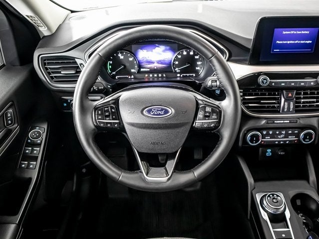 2022 Ford Escape Hybrid SE