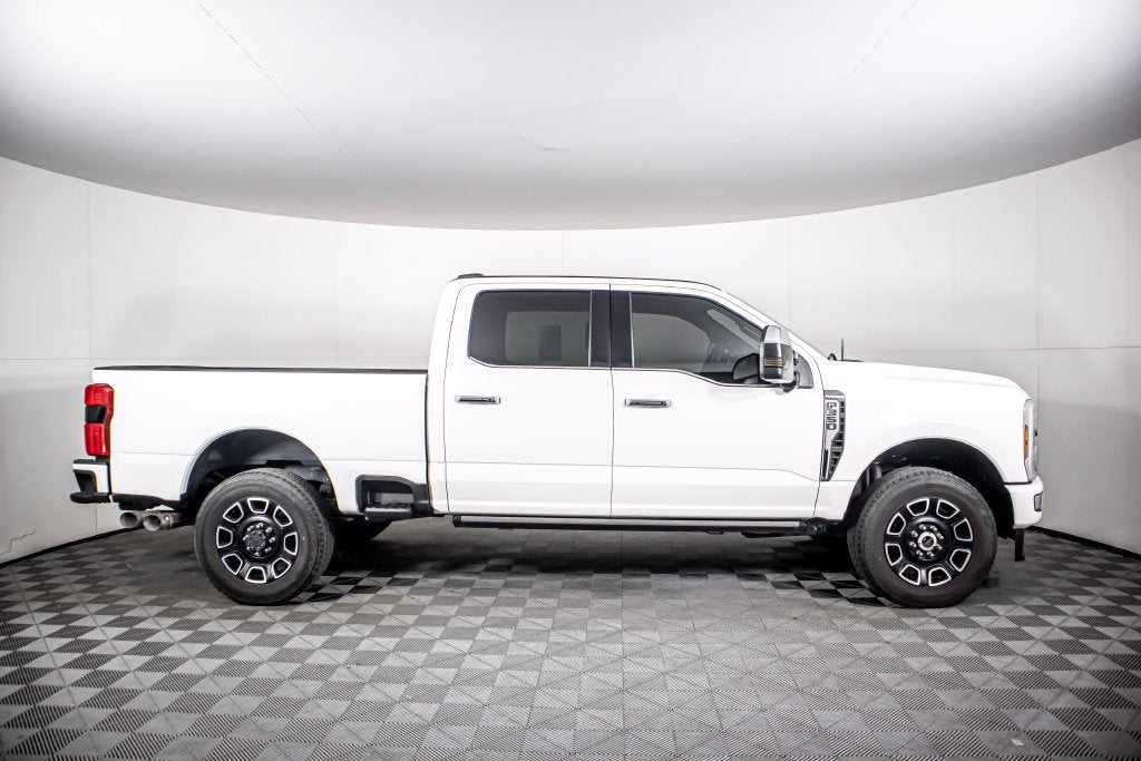 2024 Ford F-350 SD Platinum