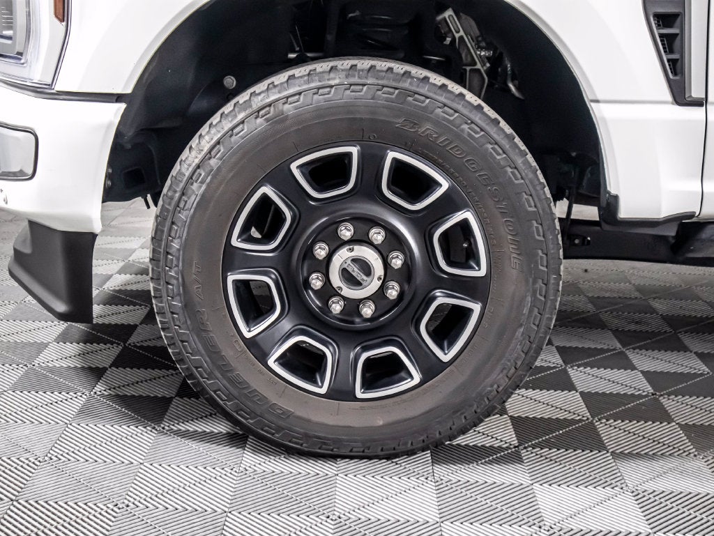 2024 Ford F-350 SD Platinum
