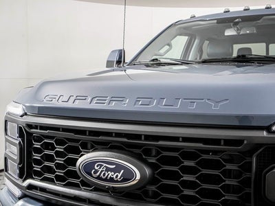 2023 Ford F-350 SD Lariat