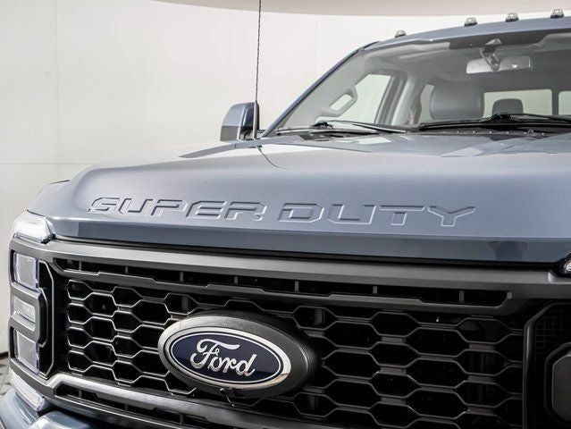 2023 Ford F-350 SD Lariat