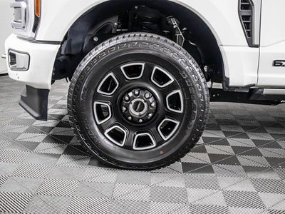 2023 Ford F-350 SD Platinum
