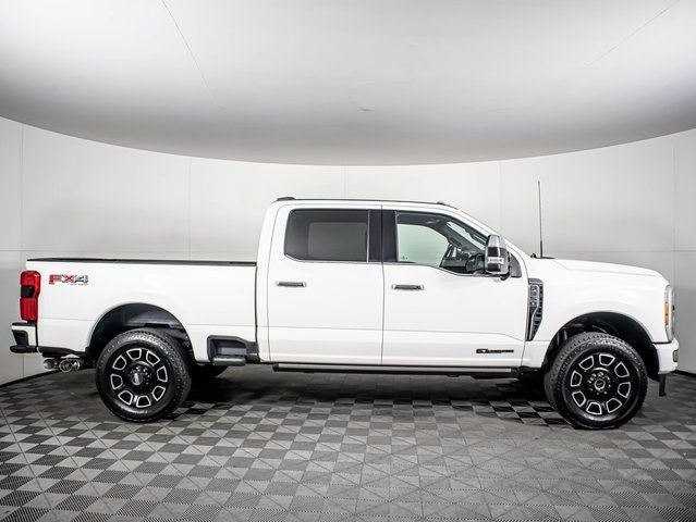 2023 Ford F-350 SD Platinum
