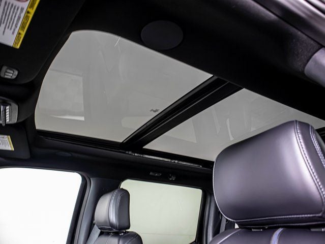 2025 Ford F-450 SD Platinum