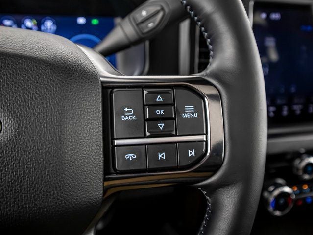 2025 Ford F-450 SD Platinum