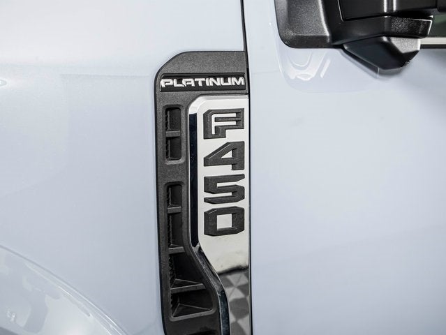 2024 Ford F-450 SD Platinum