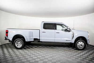 2024 Ford F-450 SD Platinum