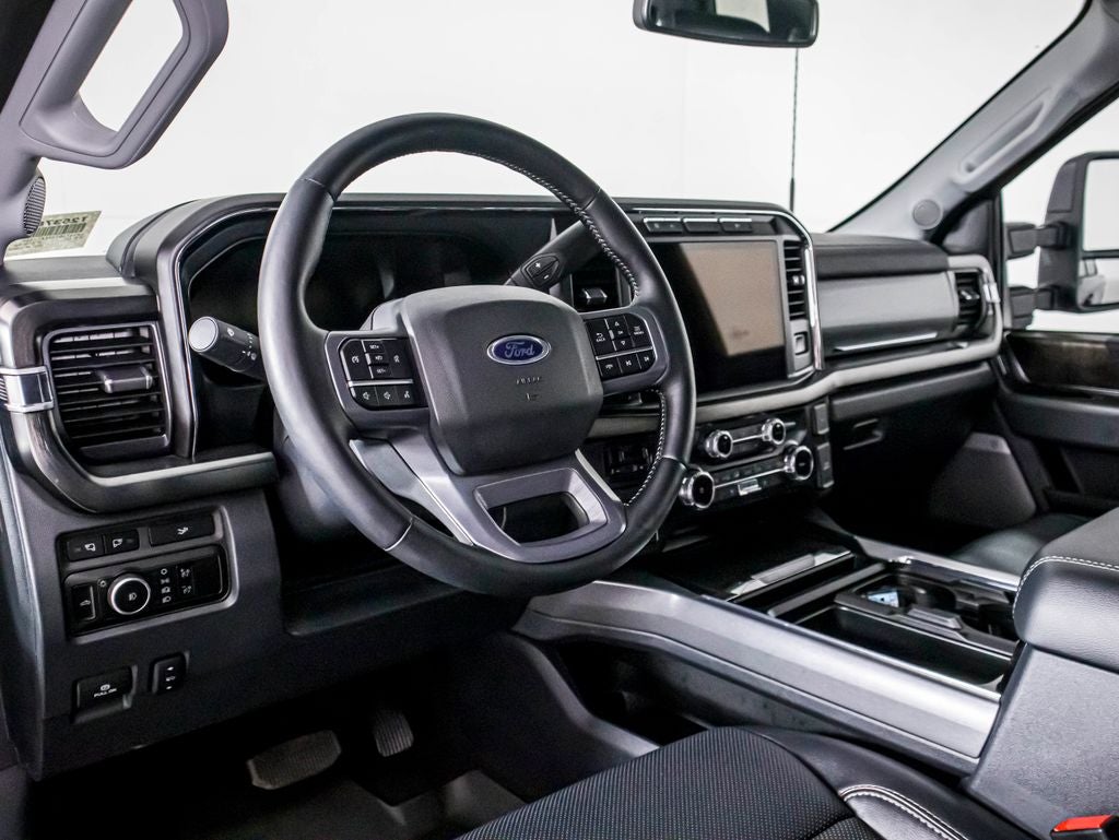 2023 Ford F-350 SD Lariat