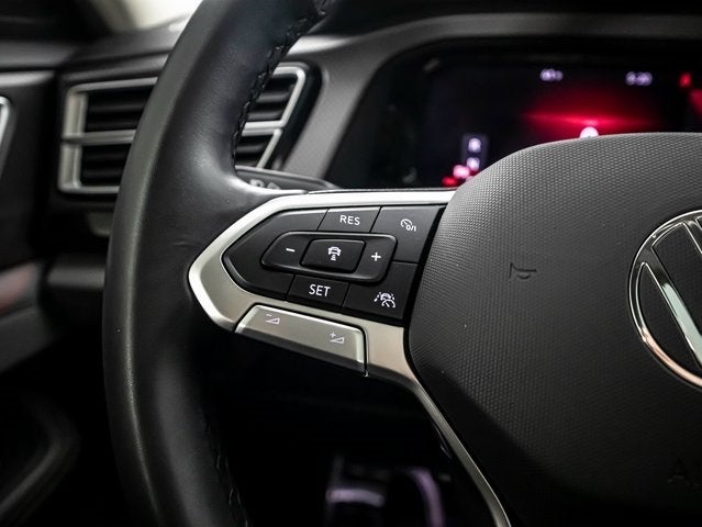 2024 Volkswagen Atlas 2.0T Peak Edition SE w/Technology