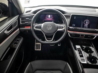 2024 Volkswagen Atlas 2.0T Peak Edition SE w/Technology