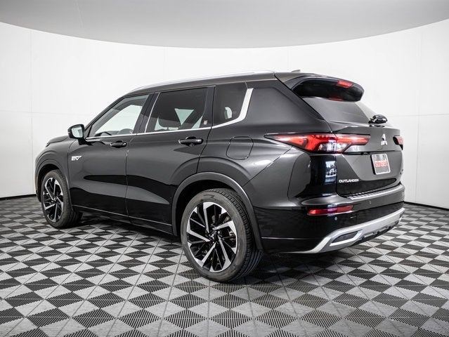 2023 Mitsubishi Outlander PHEV 40th Anniversary