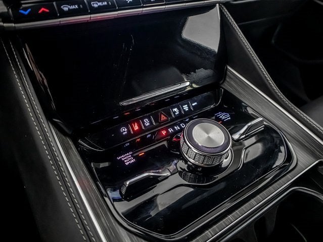 2024 Jeep Wagoneer L Series III