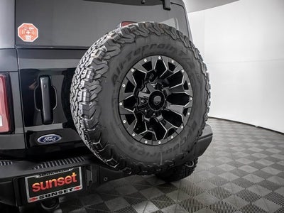 2023 Ford Bronco Base