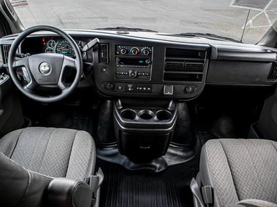 2023 Chevrolet Express Passenger 3500 1LS