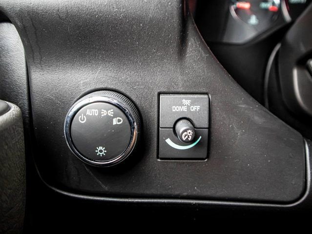 2023 Chevrolet Express Passenger 3500 1LS