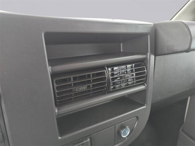 2024 Chevrolet Express Cutaway 3500 1WT