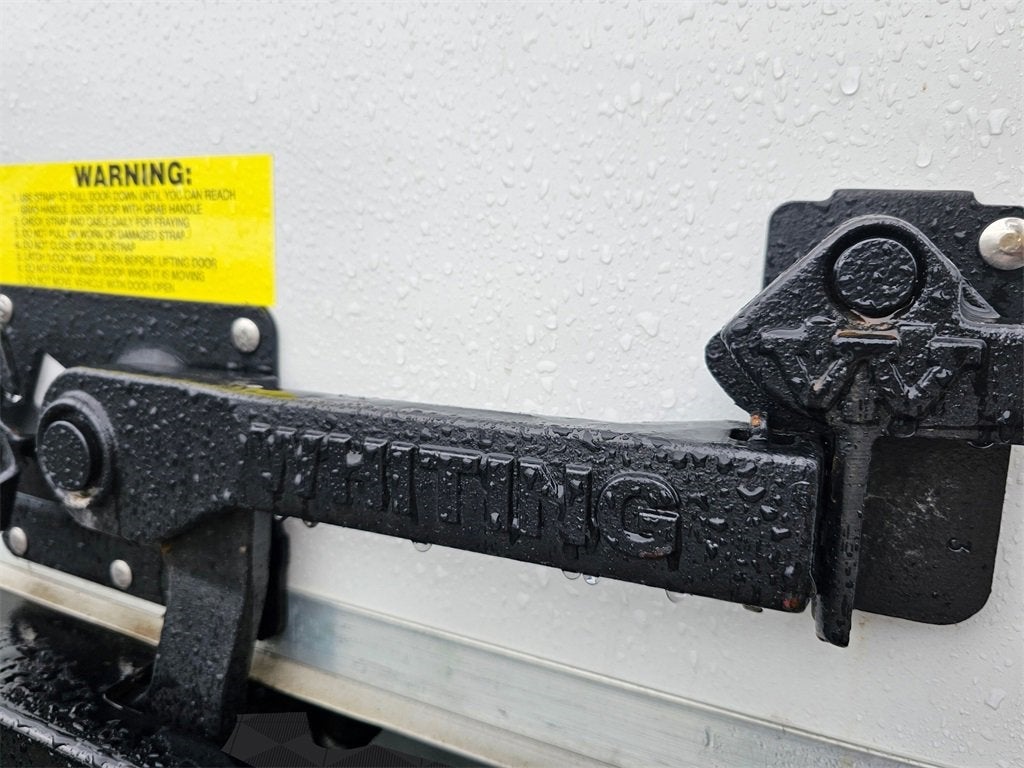 2024 Chevrolet Express Cutaway 3500 1WT