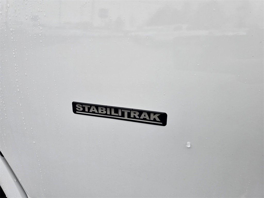 2024 Chevrolet Express Cutaway 3500 1WT