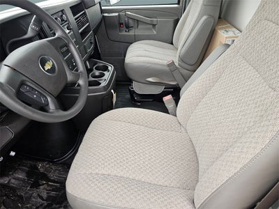 2024 Chevrolet Express Cutaway 3500 1WT