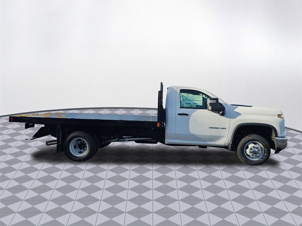 2025 Chevrolet Silverado 3500 HD Chassis Cab Work Truck