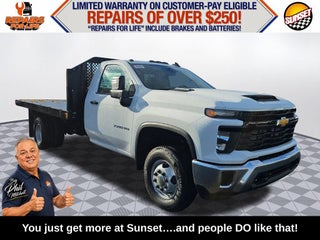 2025 Chevrolet Silverado 3500 HD Chassis Cab Work Truck