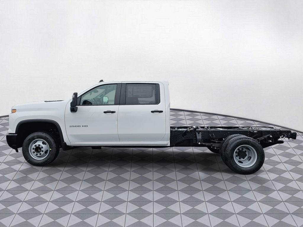 2026 Chevrolet Silverado 3500 HD Chassis Cab Work Truck