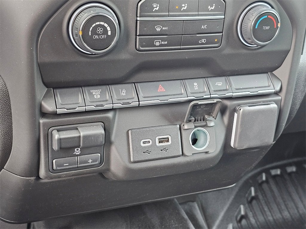 2025 Chevrolet Silverado 3500 HD Chassis Cab Work Truck