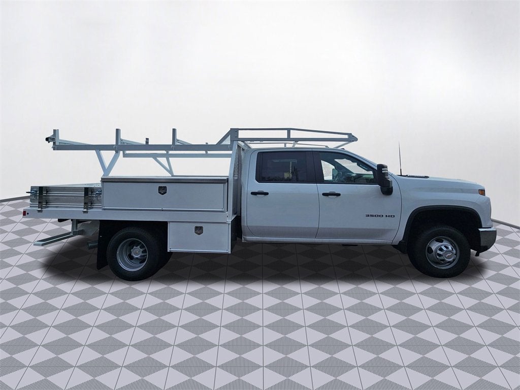 2025 Chevrolet Silverado 3500 HD Chassis Cab Work Truck