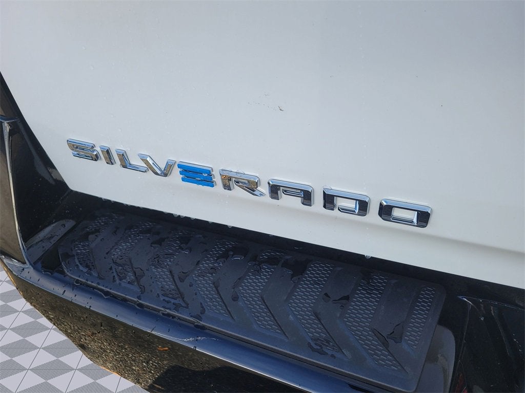 2024 Chevrolet Silverado EV RST