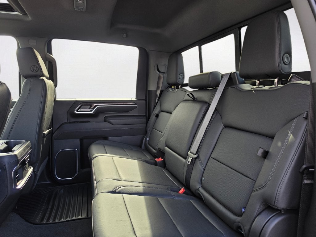 2026 Chevrolet Silverado 3500 HD LTZ - Photo 17