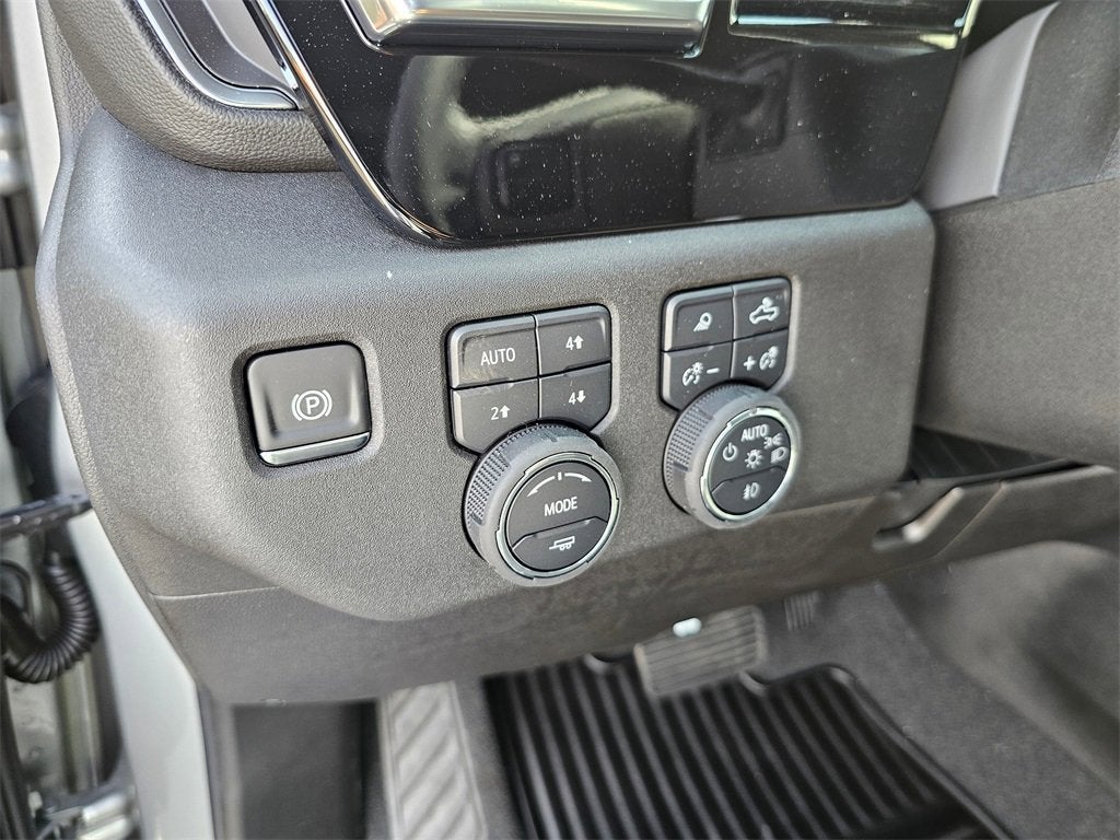 2025 Chevrolet Silverado 3500 HD LTZ