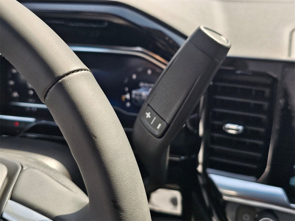 2025 Chevrolet Silverado 3500 HD LTZ