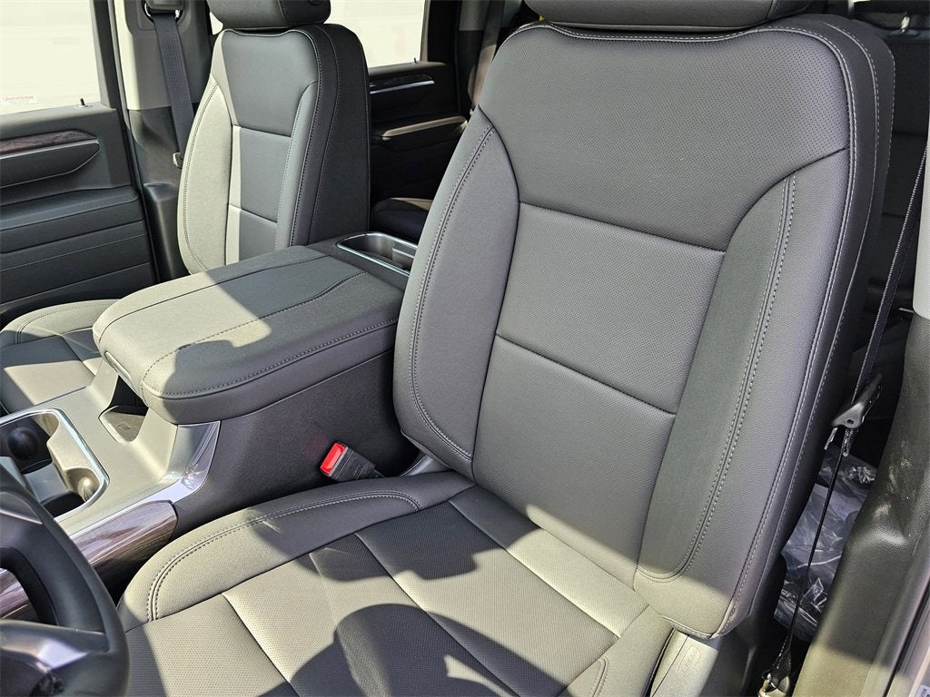 2025 Chevrolet Silverado 3500 HD LTZ