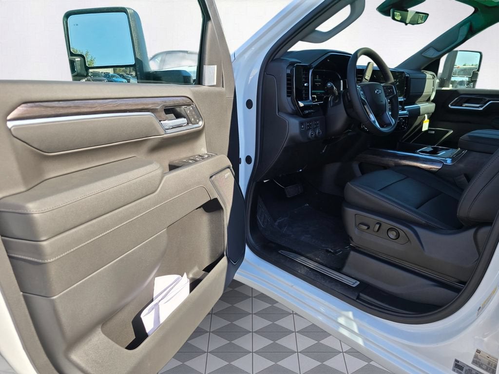 2026 Chevrolet Silverado 3500 HD LTZ