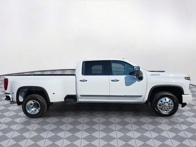 2026 Chevrolet Silverado 3500 HD High Country DRW