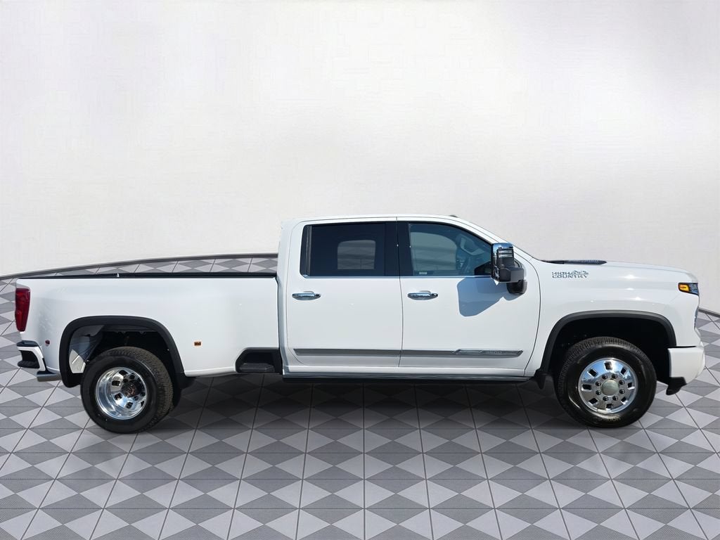 2026 Chevrolet Silverado 3500 HD High Country DRW