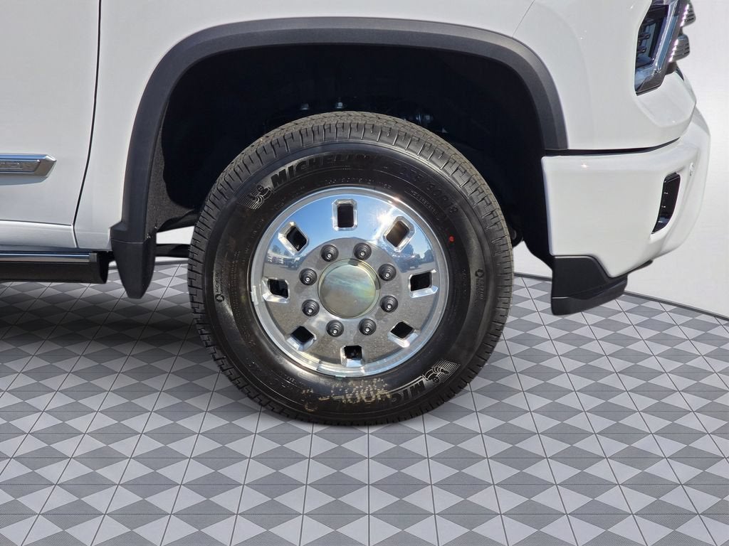 2026 Chevrolet Silverado 3500 HD High Country DRW