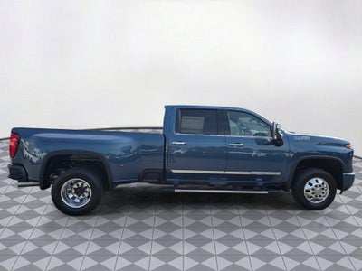 2026 Chevrolet Silverado 3500 HD High Country DRW