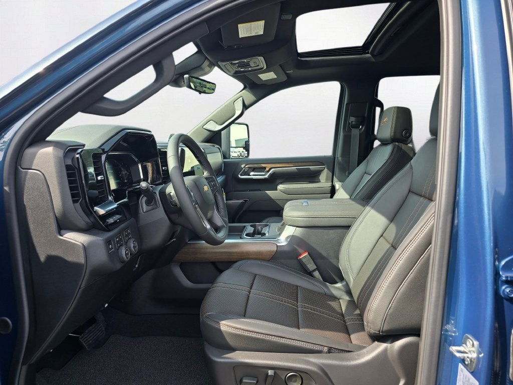 2026 Chevrolet Silverado 3500 HD High Country DRW
