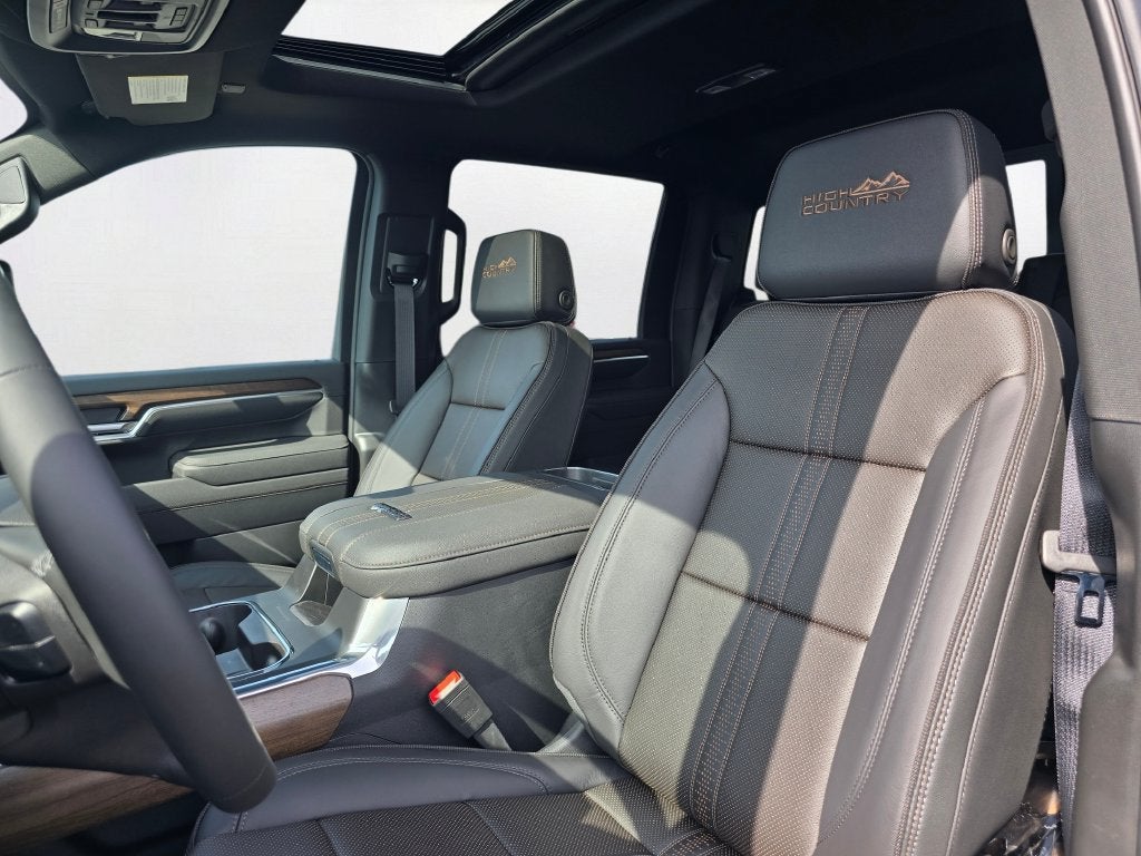 2026 Chevrolet Silverado 3500 HD High Country DRW