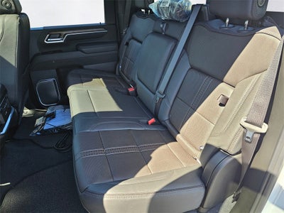 2025 Chevrolet Silverado 3500 HD High Country