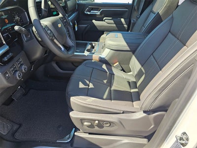 2025 Chevrolet Silverado 3500 HD High Country