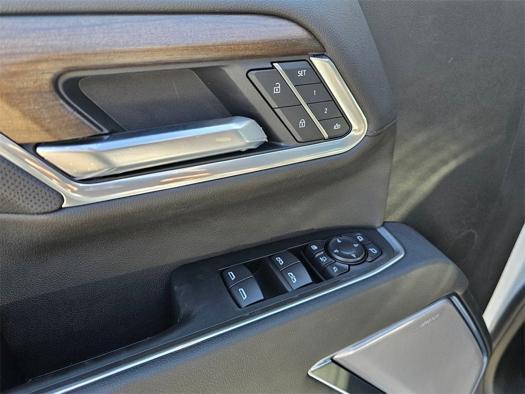 2025 Chevrolet Silverado 3500 HD High Country