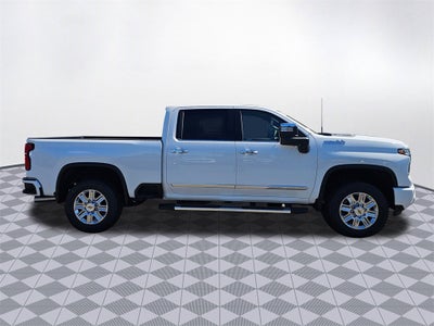 2025 Chevrolet Silverado 3500 HD High Country