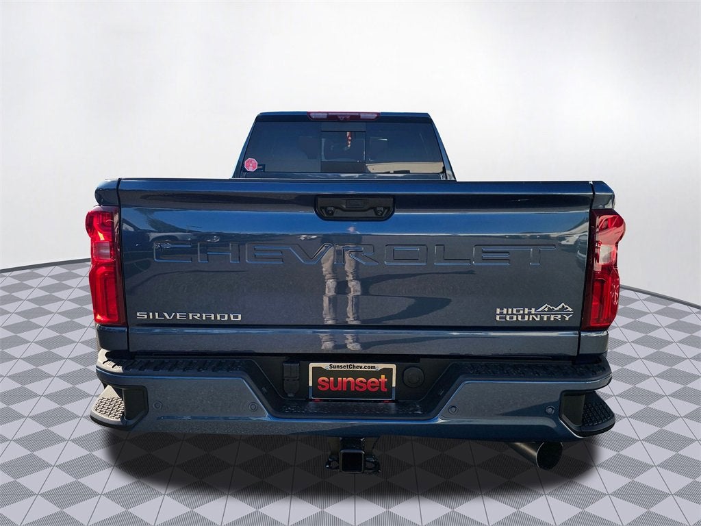 2026 Chevrolet Silverado 3500 HD High Country DRW