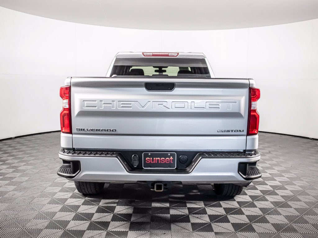 2020 Chevrolet Silverado 1500 Custom