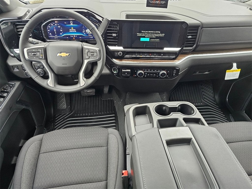 2025 Chevrolet Silverado 1500 LT